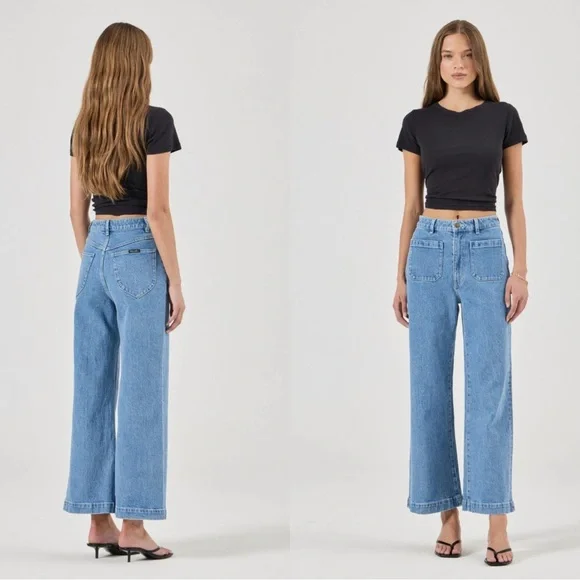 ROLLA’S Sailor Patch Pocket Wide Leg Jean in Lily Blue Light Wash Size 28 - Picture 1 of 10